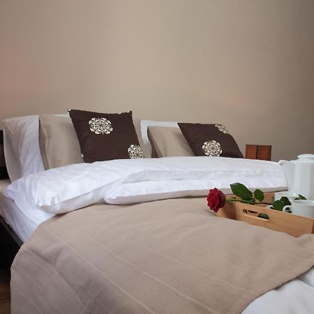 Glam House Apartments Poznan Luaran gambar